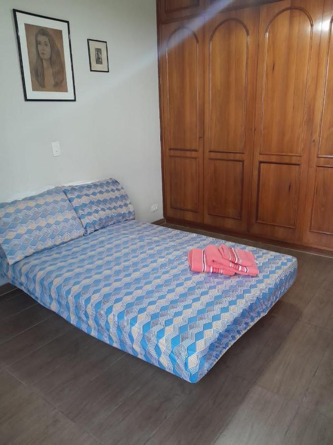 Lindo Com 2 Apartamento